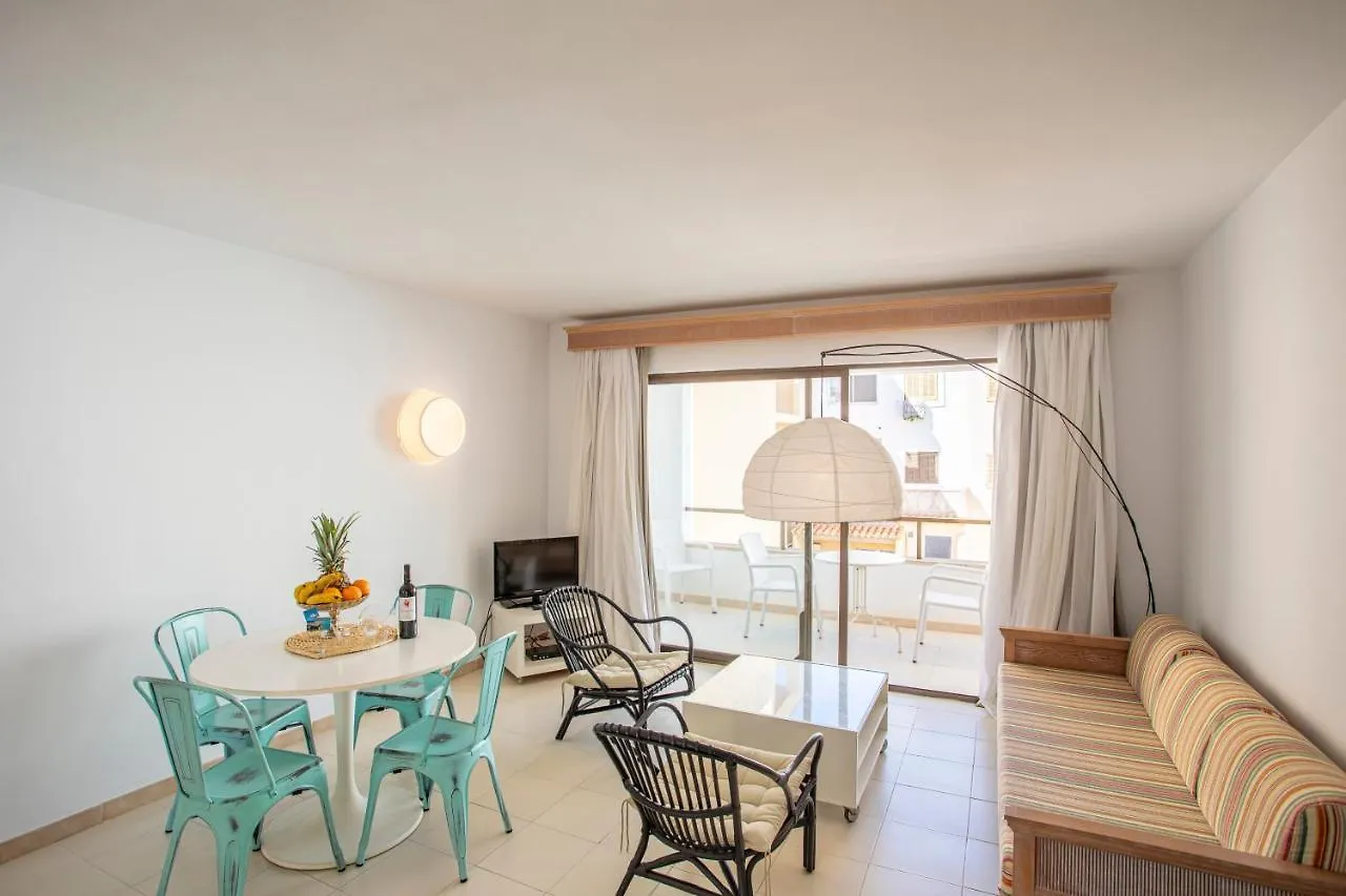 קולוניה סנט ג'ורדי Apartamentos Lemar